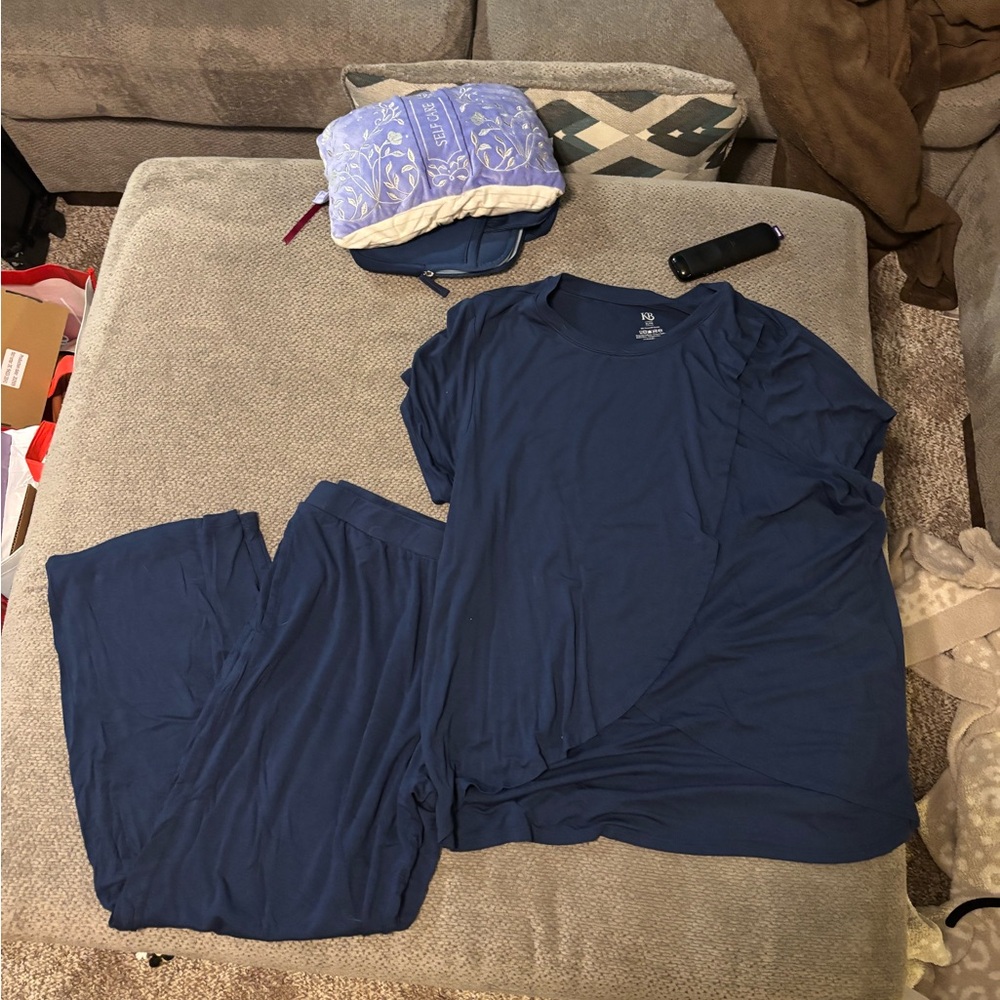 Kindred Bravely Postpartum Blue Lounge Set